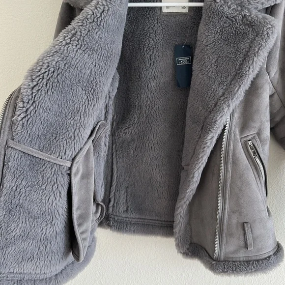 NWT Abercrombie & Fitch Suede Asymmetrical Zip Cozy Jacket - Picture 9 of 11